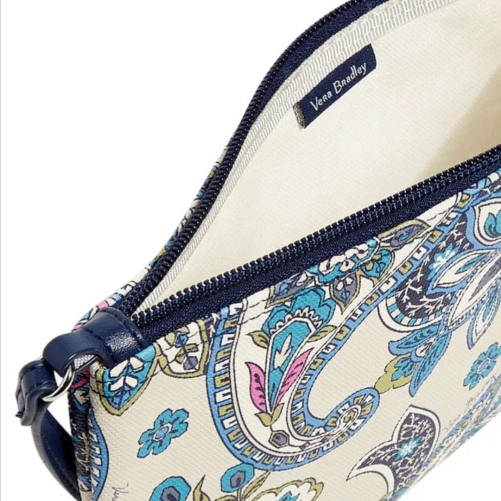 Vera Bradley Blue and Cream Paisley Women's Bag